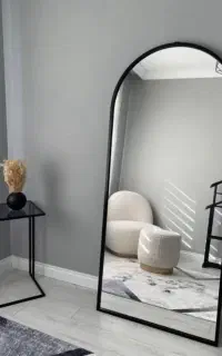 آینه  قدی فلزی مشکی گنبدی آینه اردکان ابعاد۱۸۰*۸۰