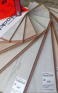 پارکت ویستا کلیک درجه ۱تضمینی به قیمت کارخانه