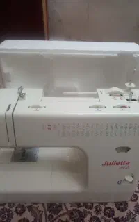 با سلام چرخ خیاطی ژولیتا مدل 2800در حد نو