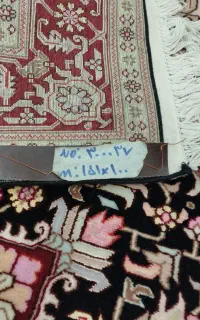 قالی دست بافت