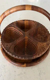 ظرف چوبی