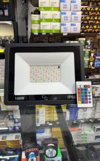 پروژکتور ۱۰۰ وات RGB