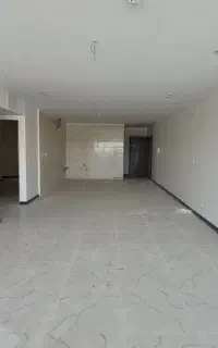 ۱۰۵ متری نوساز خیابان قائم شرایطی آماده تحویل