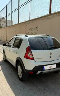 ساندرو استپ وی