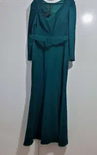 پیراهن مجلسی نو اصلا استفاده نشده