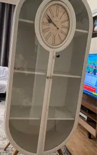 ساعت ویترینی در حد نو
