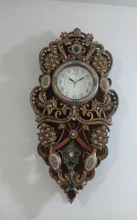 ساعت دیواری بزرگ