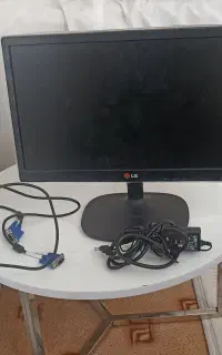 مانیتور LG خراب