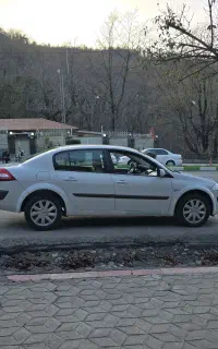 مگان ۲۰۰۰ اتومات استثنائی