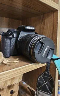 canon 1200D