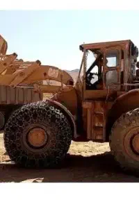 خاک برداری با لودر و ماشین سنگین