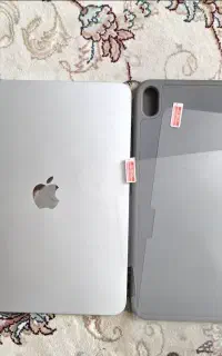 تبلت ایپد iPad 2025 با لوازم جانبی در حد نو