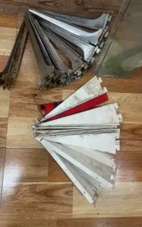 قفسه فلزی