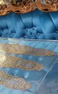 میز نهارخوری در حد نو ۶ نفره یا ۴ نفره و مبل ست