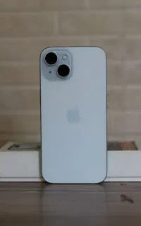 iphone 15 نرمال درحد نو