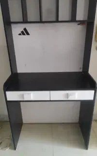 میز تحریر