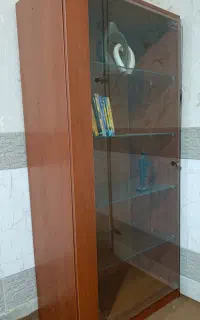 ویترین شیشه ای ام دی اف ترک