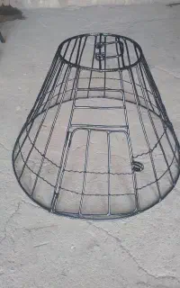 قفس گرد رنگ مشکی