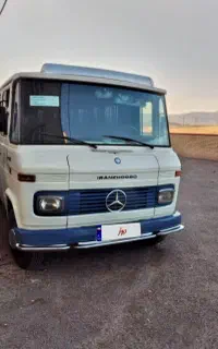 مینی بوس دربستی