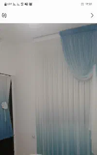 پرده حریر سالم تمیز در حد نو