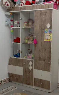 تخت وکمد بچه