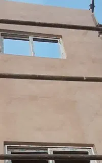 کاشی کار و سرامیک کار..‌