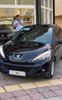 ۲۰۷ سقف شیشه ۱۴۰۴ صفر خانگی