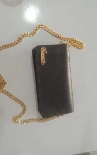 دوخت انواع کیف چرم دوشی و دستی