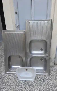 2 عدد ظرفشویی. 1 عدد روشویی