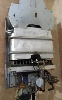 رسوب‌گیری تعمیر آبگرمکن