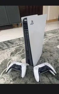 پلی استیشن ۵ طالبم