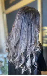 خدمات تخصصی رنگ و لایت