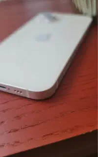 ایفون ۱۳ نرمال