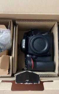 دوربین نیکون d7200 با لنز 50 1.8g