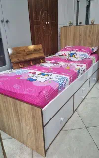 تخت تکنفره کشودار و باکس لباس فصلی