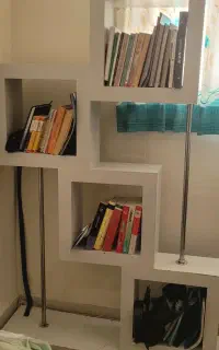 قفسه کتاب‌ و ویترین