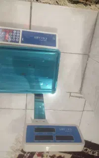 ترازو 600 گرمی و 40 کیلویی