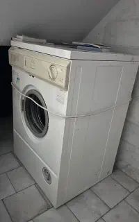 لباسشویی ارج