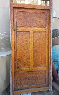 درب چوبی وتخته قالب بندی