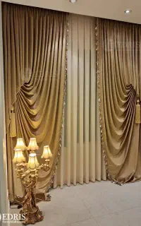 شاگرد دوزندگی نصاب پرده