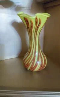 زرد طلایی نارنجی