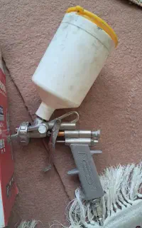پیسوله رنگ کاری