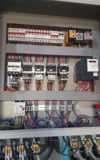برقکار صنعتی وساختمان در رشت