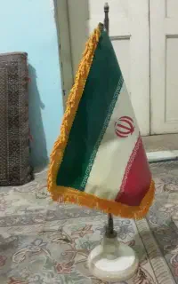 یک عدد پرچم مخمل سنگ مرمر