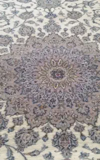 قالی دستبافت کاشان