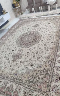 یک عدد فرش  12متری