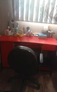 میز و صندلی کامپیوتر و مطالعه