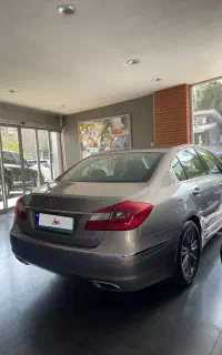 هیوندای جنسیس سدان ۲۰۱۳ فول