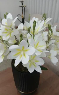 گل و گلدان مصنوعی
