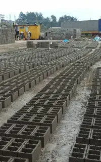 کارگربلوک زن ماهر